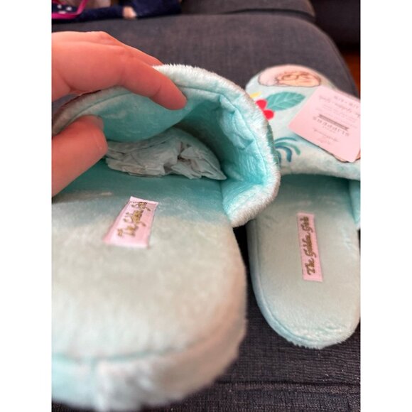 The golden girls women’s size large/extra large slippers - Picture 6 of 7